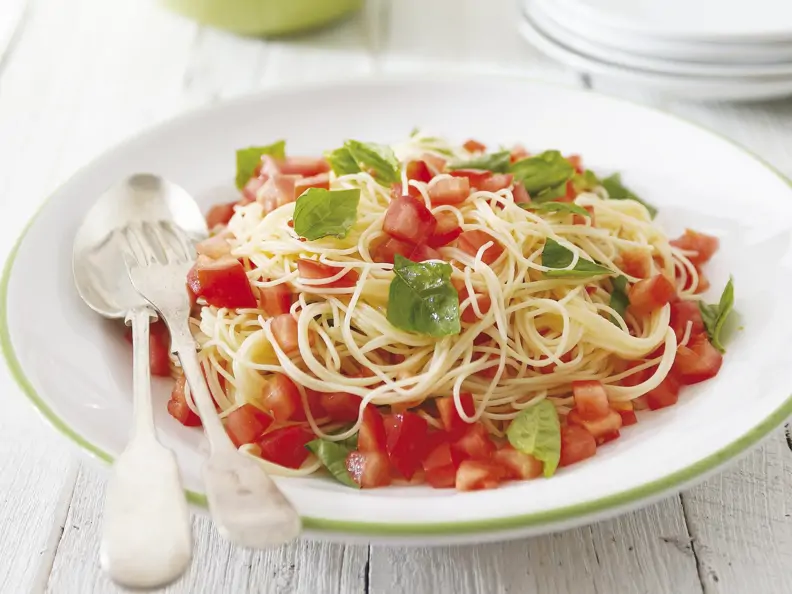 Tomaten-Basilikum-Pasta