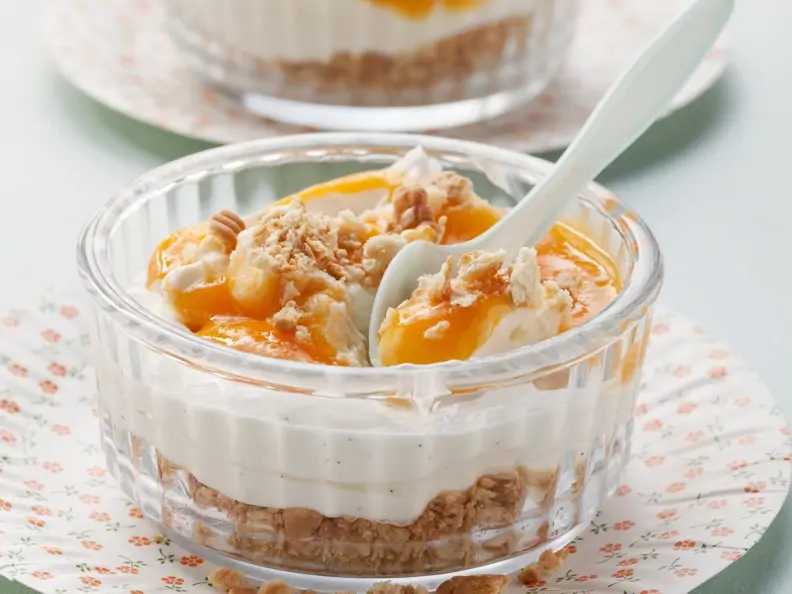 Mascarpone-Butterkeks-Dessert mit Aprikose