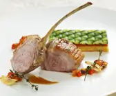 Lammkarree mit mediterranem Gemüse