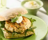 Lachsbratling mit Rucola