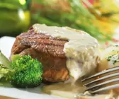 Entrecote mit Pilzrahmsoße