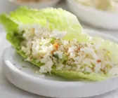 Reissalat mit Krabbenfleisch