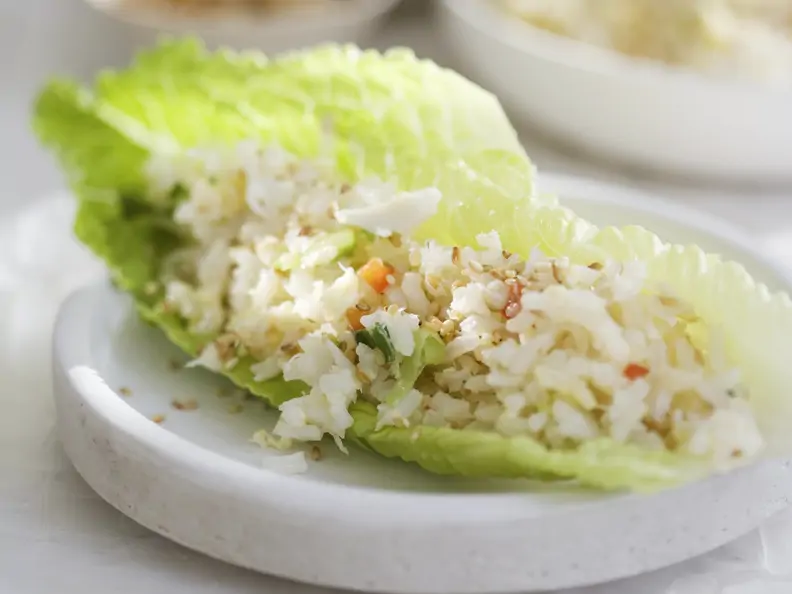 Reissalat mit Krabbenfleisch