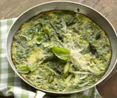 Omelett mit Spargel und Kräutern