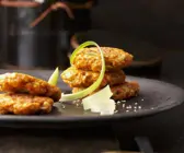 Fischfrikadellen auf thailändische Art