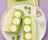 Terrine aus Erbsen mit Wachtelei
