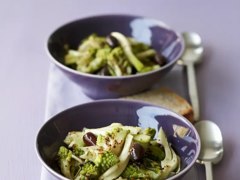 Lauwarmer Romanesco-Fenchel-Salat