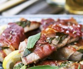 Schweineschnitzel mit Schinken und Salbei