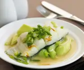 Heilbutt mit Lauch-Safran-Gemüse