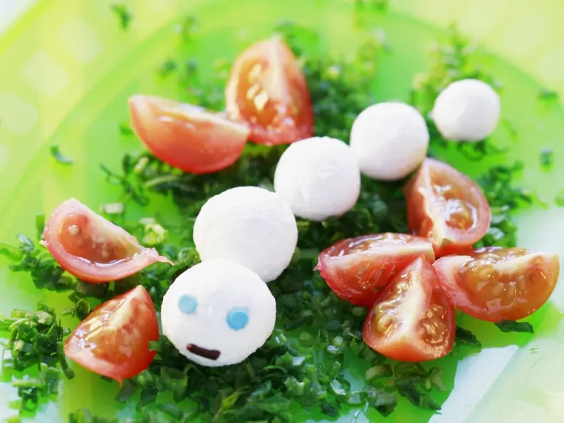 Frischkäsebällchen mit Tomaten