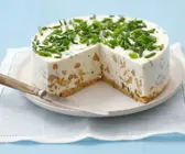 Frischkäse-Pilz-Torte mit Schnittlauch