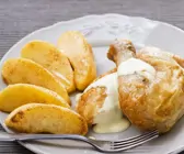 Hähnchenkeule mit Apfelweinsauce