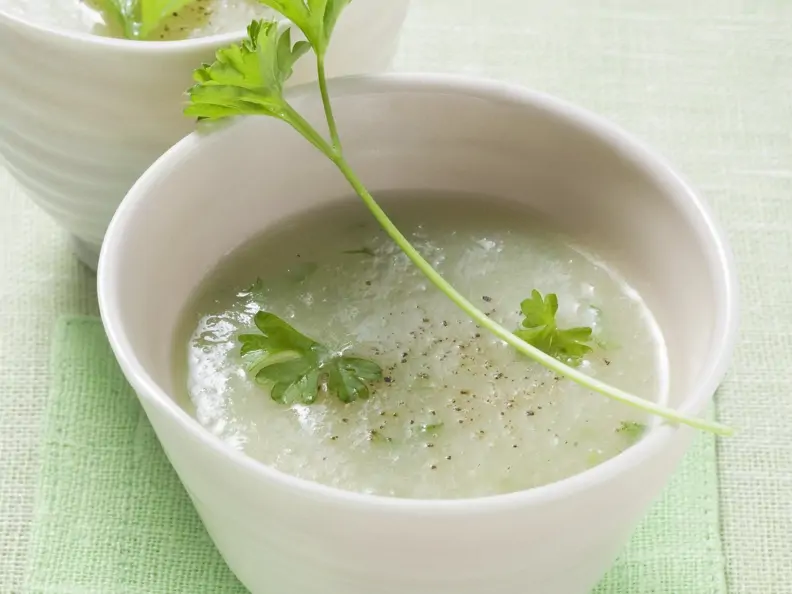 Kohlrabicremesuppe vegan