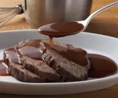 Braten vom Rind mit Soße