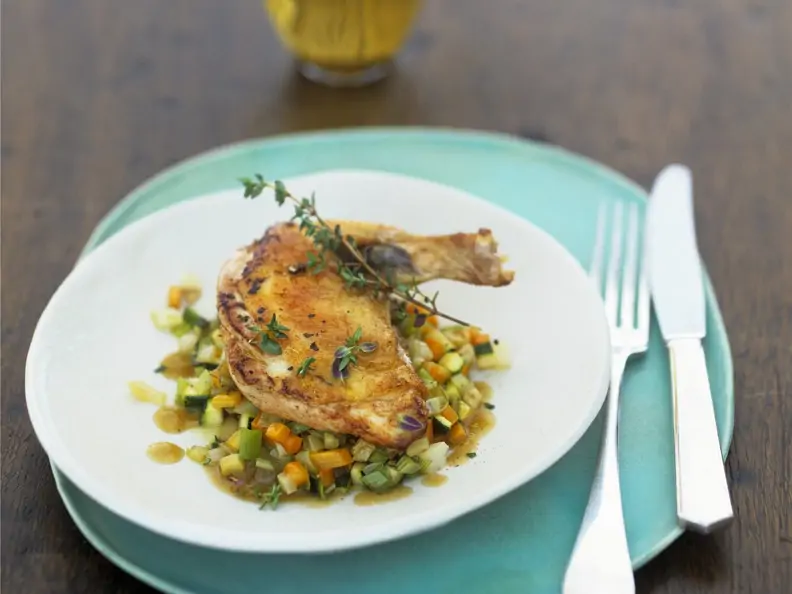 Perlhuhn mit süßer Zitronenschale und Olivenöl-Marinade