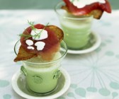 Gurken-Minze-Suppe mit Thunfisch