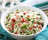 Couscoussalat mit Tomaten und Minze