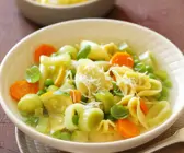 Minestrone mit Ravioli