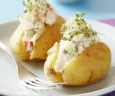 Kartoffeln mit Gemüsequark und frischen Sprossen