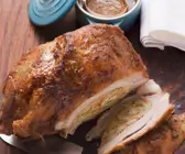 Kalbsbrust mit Eier-Brot-Füllung