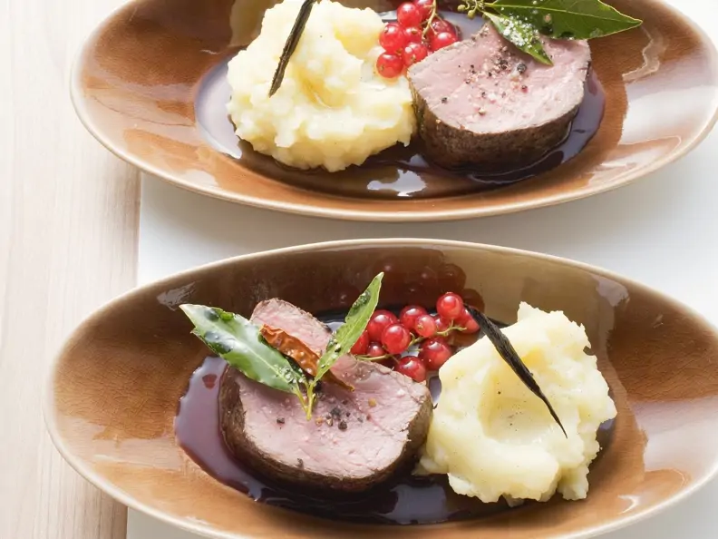 Rinderfilet auf Johannisbeer-Cassis-Sauce
