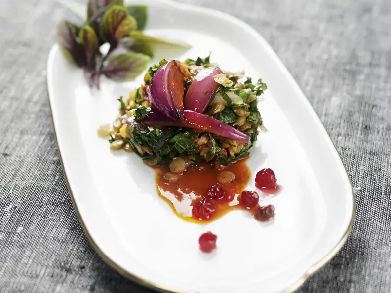 Lauwarmer Linsensalat mit Pak-Choi