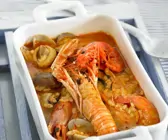 Spanische Reissuppe mit Scampi