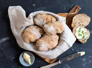 Die perfekten Sonntagsbrötchen für maximalen Genuss. Foto: Beeke Hedder
