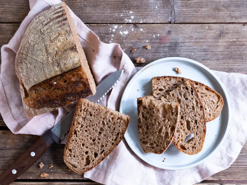 Weizen-Sauerteigbrot