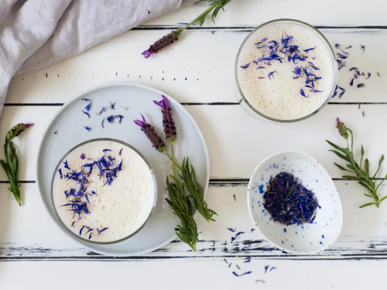 Moonmilk mit Lavendel