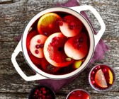 Alkoholfreier Punsch mit Kirschsaft
