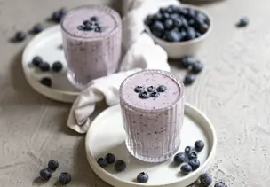 Heidelbeer-Cashew-Shake