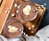 Schokoladiger Bananen-Shake mit Kichererbsen