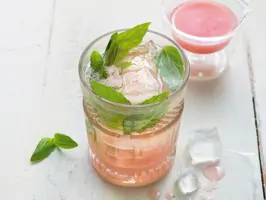 Fresh-Pink-Drink