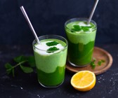 Grüner Smoothie mit Kefir