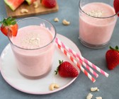 Beeren-Melonen-Skyr-Smoothie