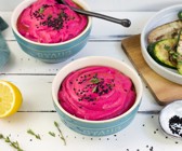 Rote-Bete-Hummus mit Meerrettich