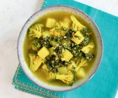 Brokkoli-Kohlrabi-Topf mit Gremolata