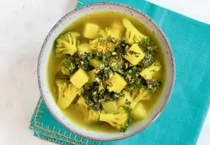 Brokkoli-Kohlrabi-Topf mit Gremolata
