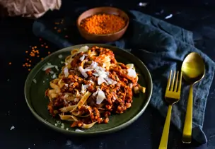 Linsenbolognese mit Tagliatelle
