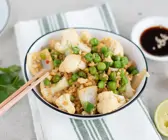 Blumenkohl-Reissalat mit Erbsen