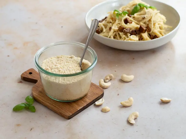 Veganer Parmesan