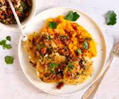 Haferbratlinge auf Möhrenstampf mit Gremolata