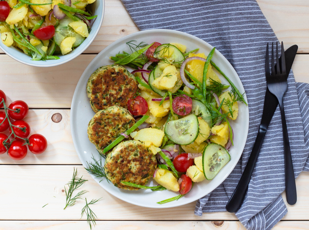 Fischfrikadellen mit Kartoffelsalat