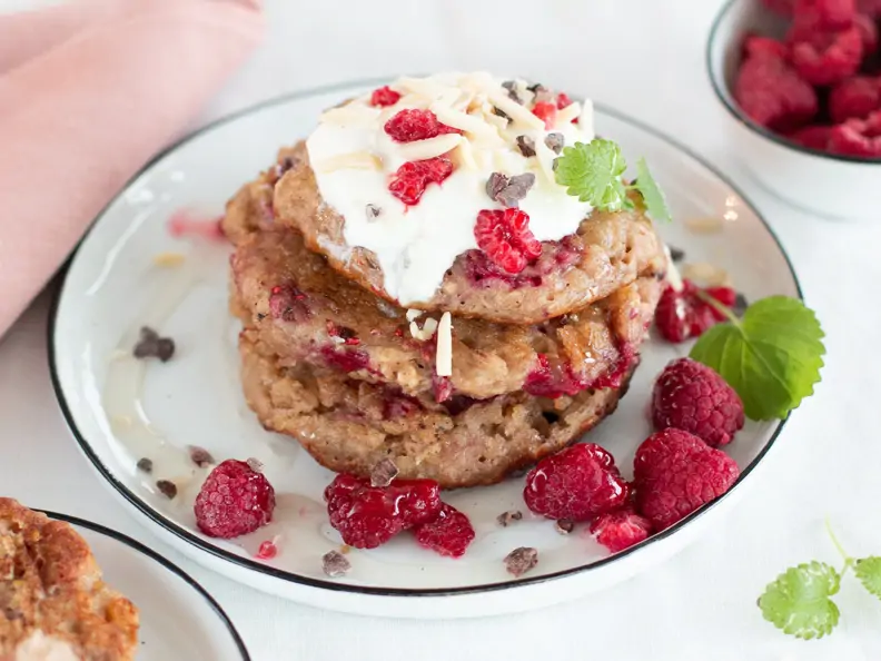 Bananen-Haferflocken-Pancakes