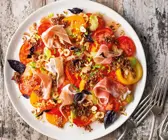 Tomatensalat, Bloody-Mary-Vinaigrette, Nuss-Quinoa