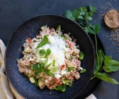 Couscous-Salat mit Tomate und Gurke
