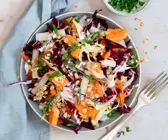 Papaya-Salat mit Gorgonzola-Dressing