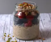 Overnight Oats mit Beeren