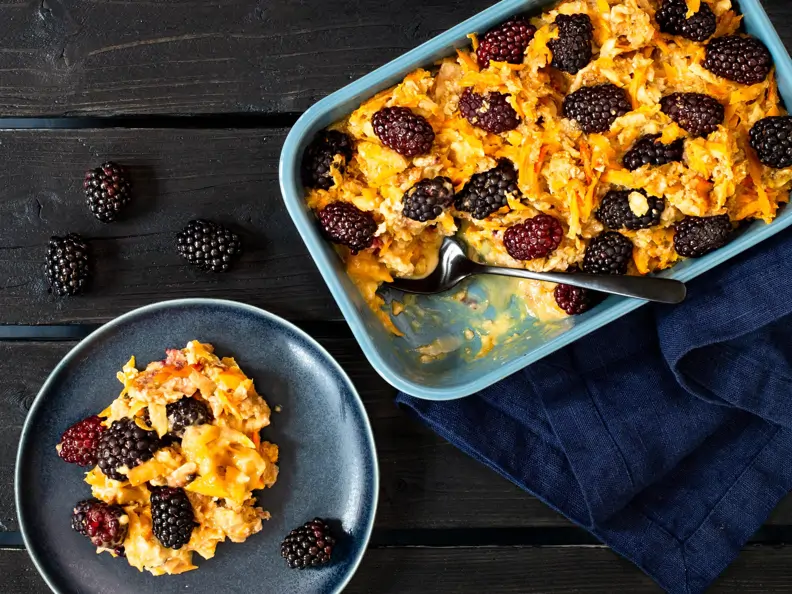 Baked Oats mit Brombeeren